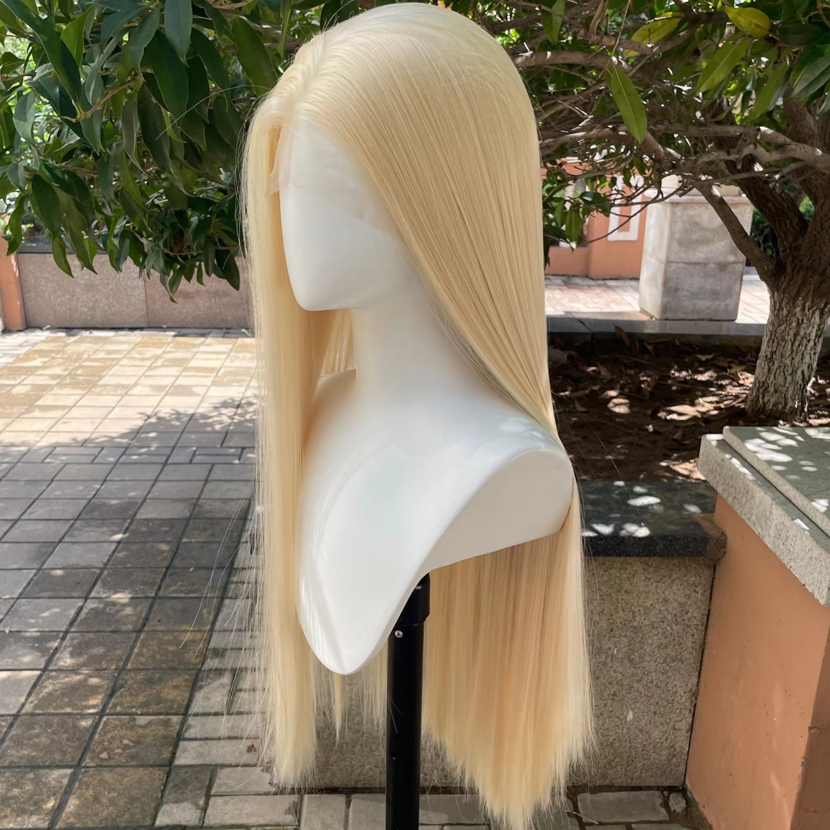 Natural Layered Frontal Lace Wigs Long Straight Blonde Heat Resistant Hair