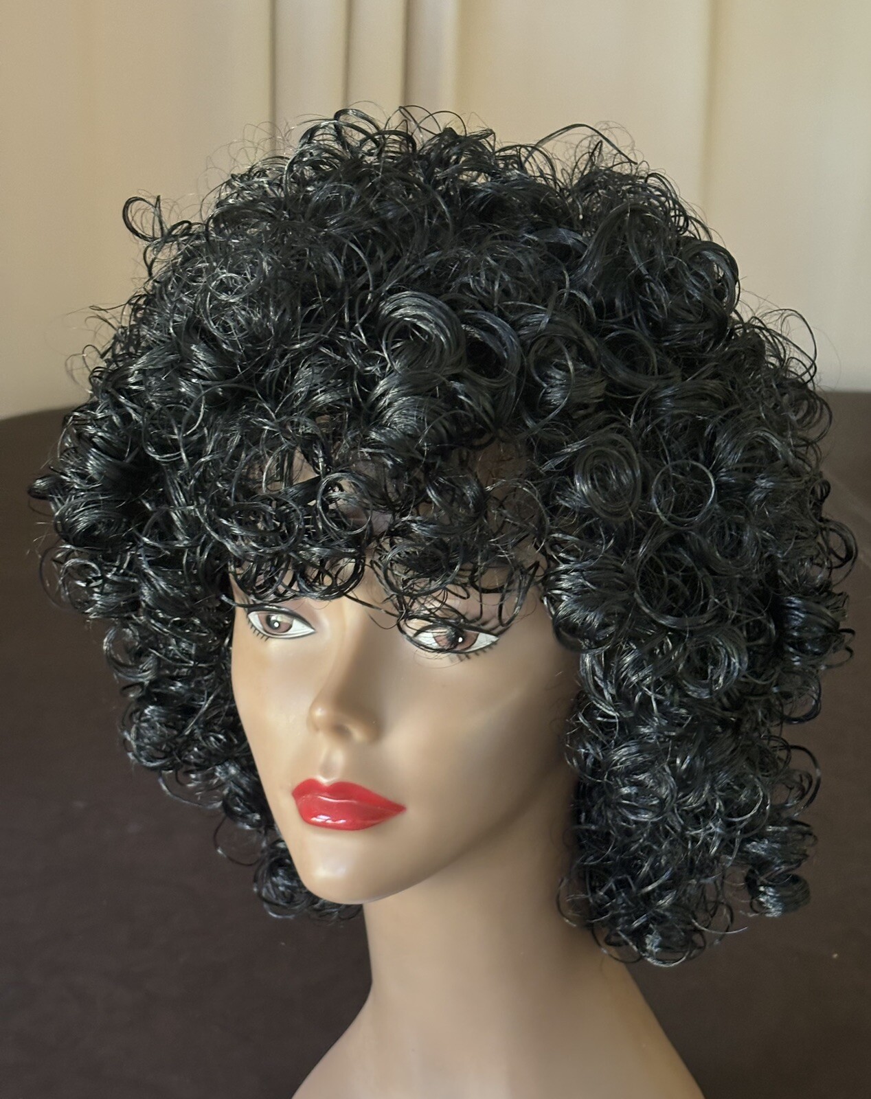 Black Synthetic Wig Mid-Length Curly Net Cap Adjustable Clean GUC 7-1