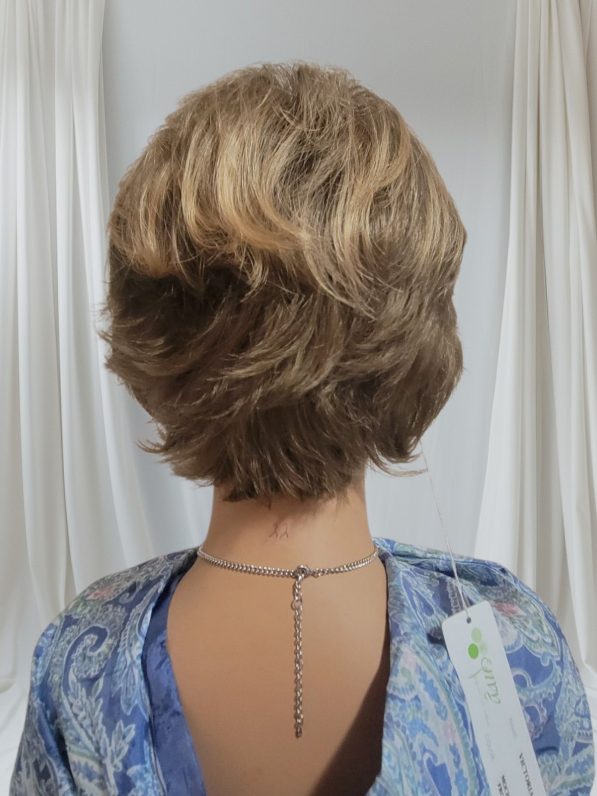VICTORIA Wig by ENVY, MOCHA FROST, Open Cap, Capless NEW!