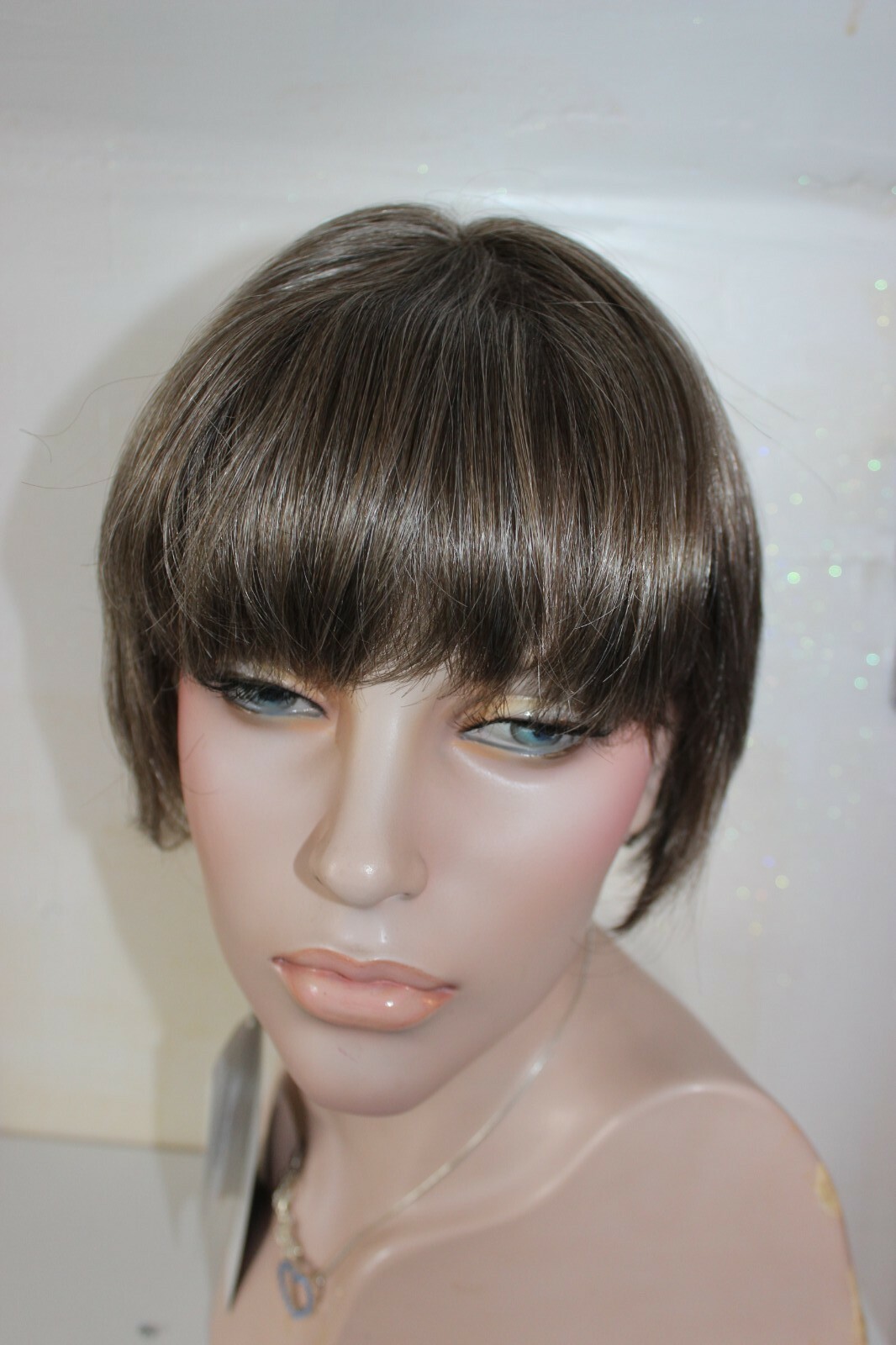bali wig pro collection hand tied wig “cutting edge” in color 48 gray/brown mix
