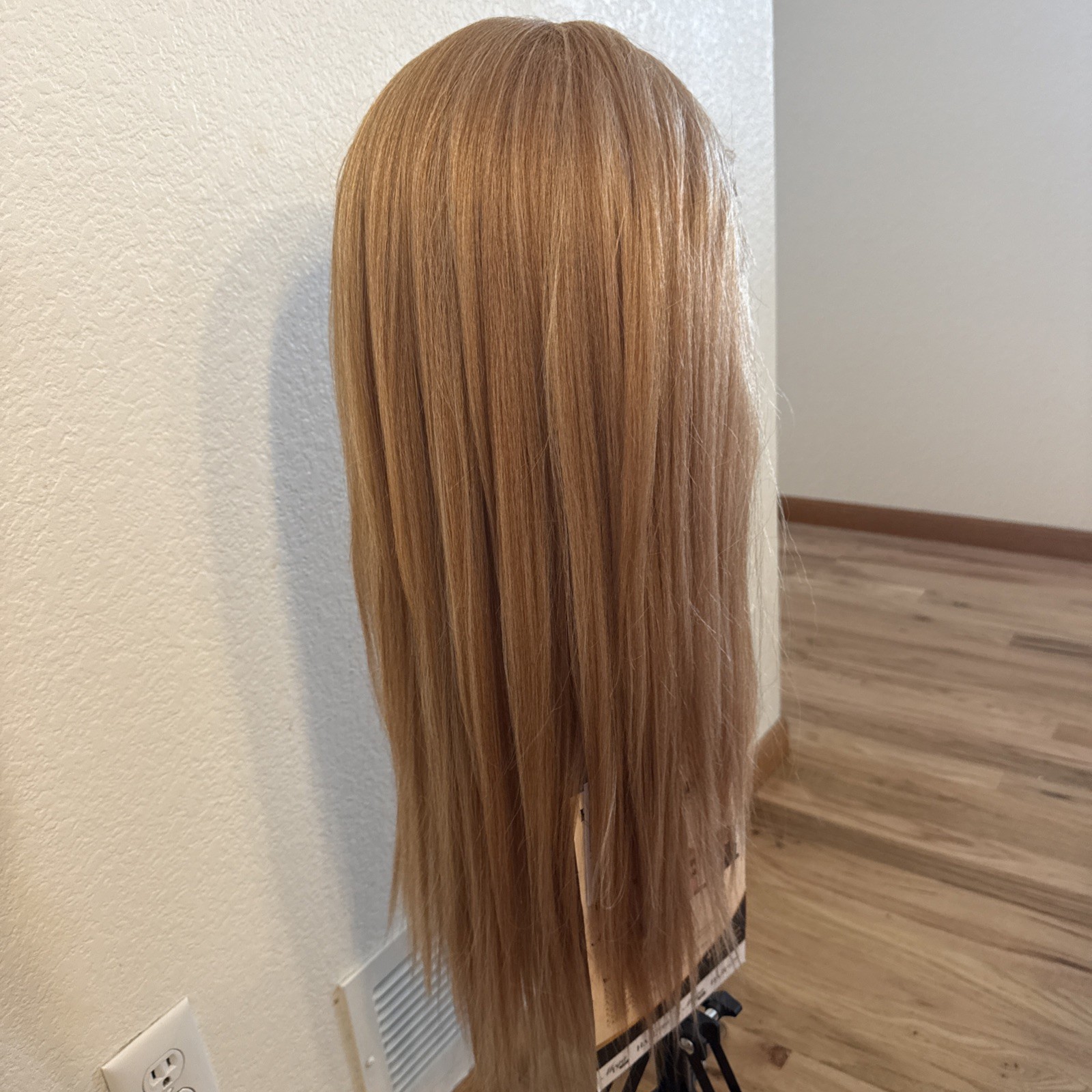 630 Hair topic Wig Bangs Lace Cap Hard Front Very Soft Front Large Comb 26remy