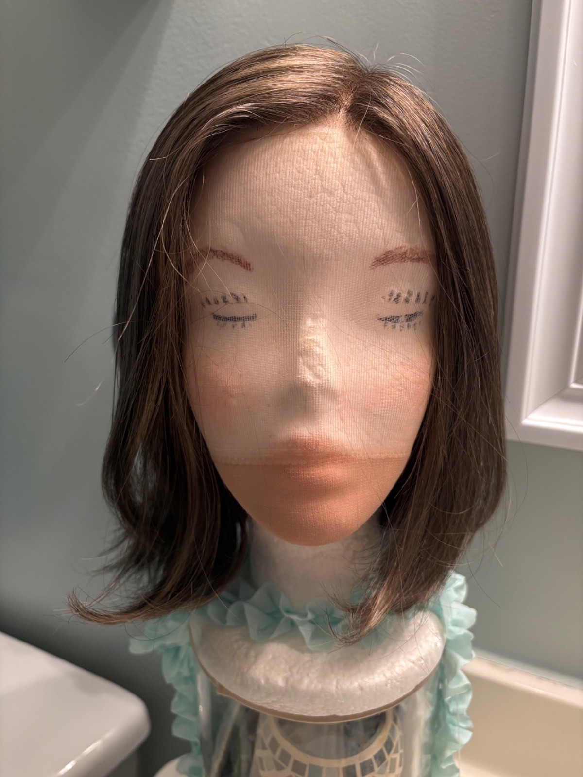 Jamison wig by Estetica average cap color R14/8H
