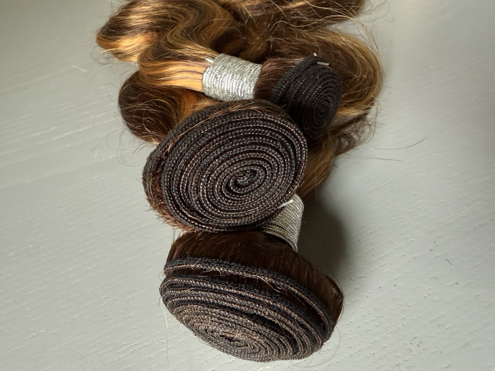100% Virgin Human Hair Extensions 3 Bundle deal- 20”22”24 Body highlight P4/27