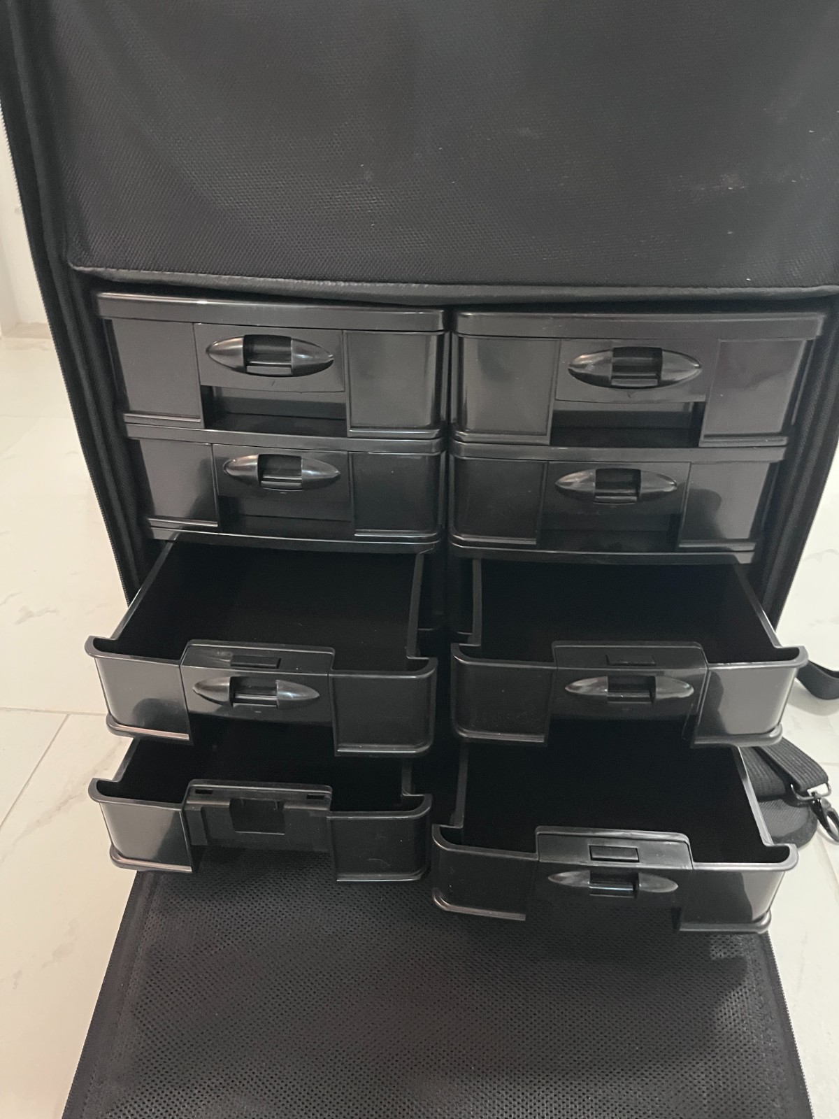 Bellami Professional Beautrician Organizer / Travel Rolling Case Luggage Extras
