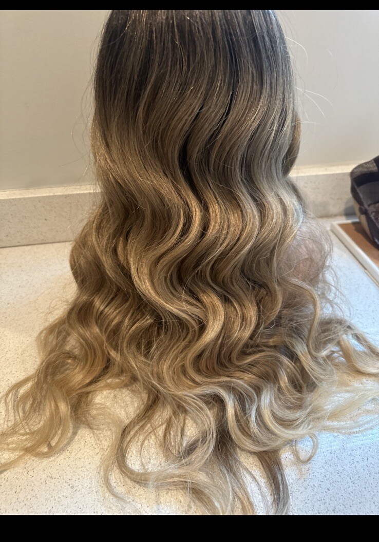 Ombre Wig 30 Inches Swiss Lace Blonde Ombré Dark Roots New Tags Heated To 350