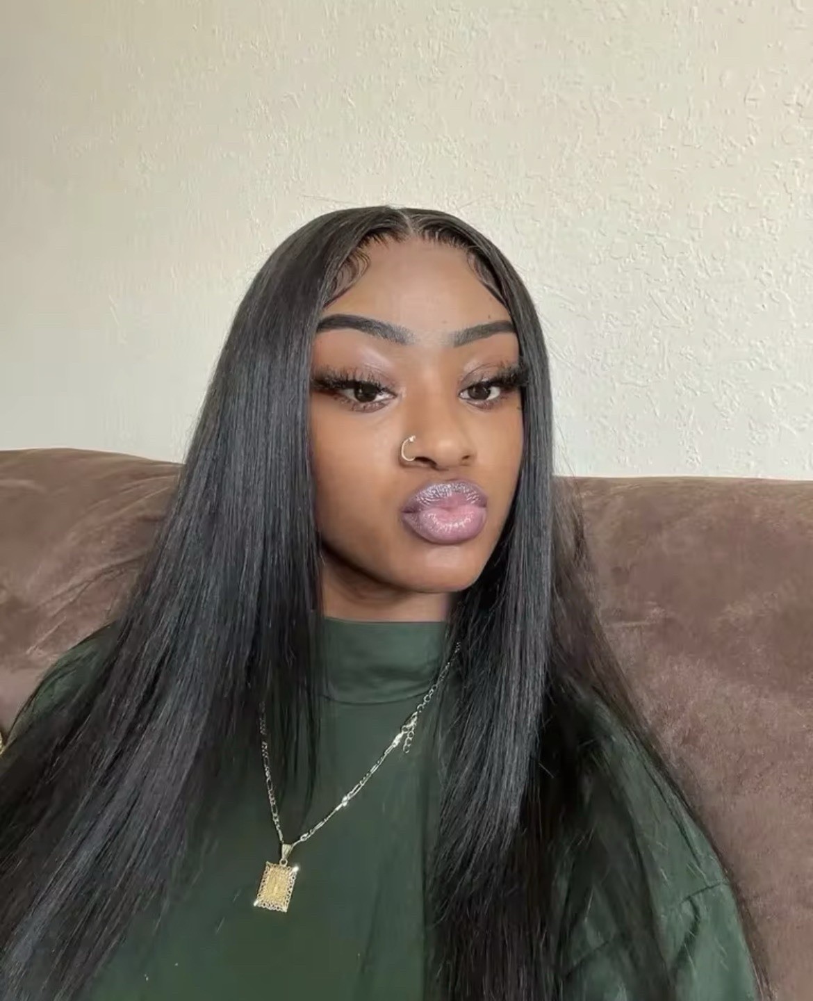 20 Inch Black 13×4 HD Transparent Straight Lace Front Wig