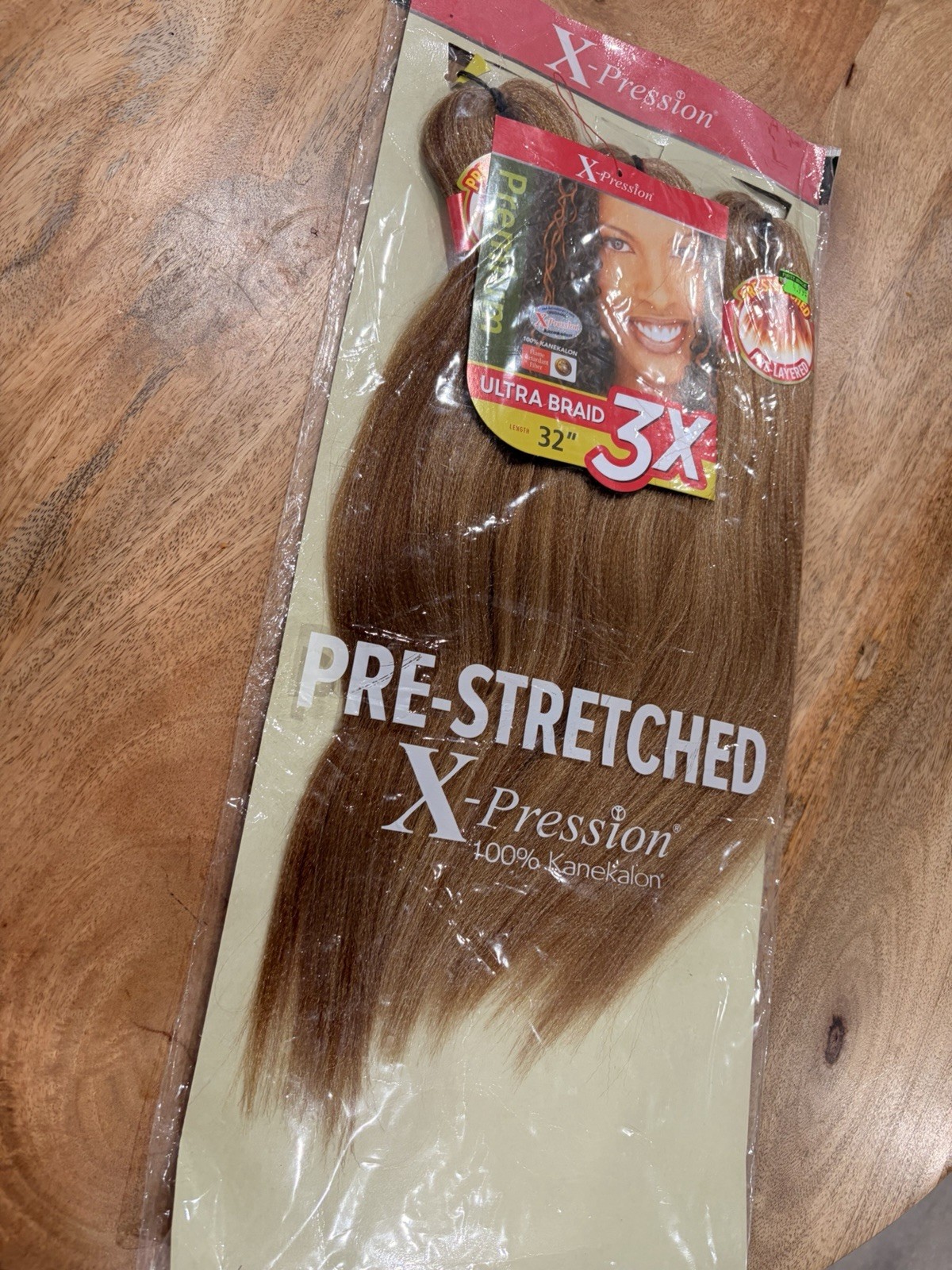 X-Pression 3X Ultra Braid Pre-Stretched 32″ Synthetic Medium Brown Extension
