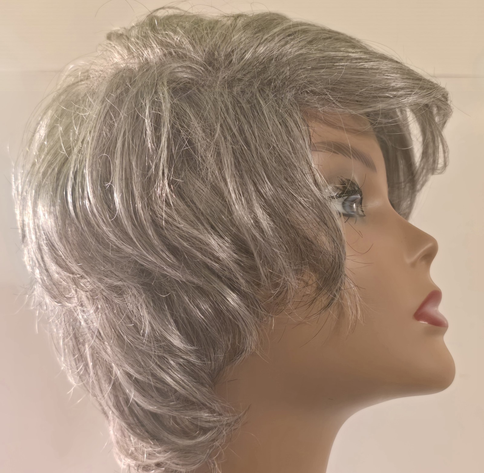Motown Tress wig Style FRESH COLOR 44