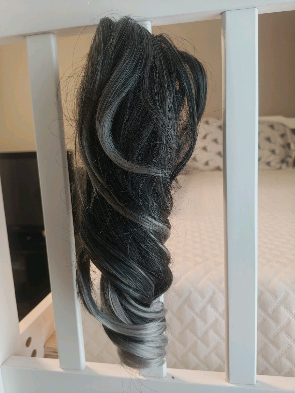 15″ Hair Clip Pony Tail black with gray color