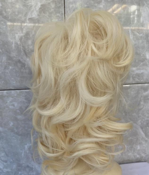 Short Fluffy Curly Hairstyle Blonde 613 Layered Wavy Synthetic Hair Wigs Women