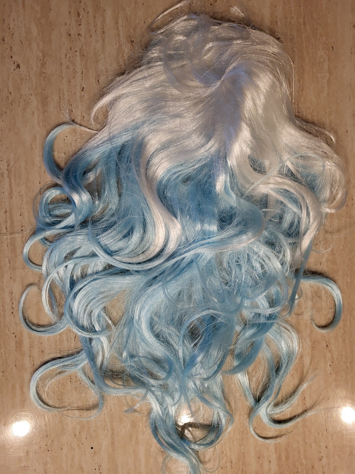 AMSCAN PLATINUM SHIMMER WIG OMBRE WHITE/ BLUE WITH BANGS $49 RARE