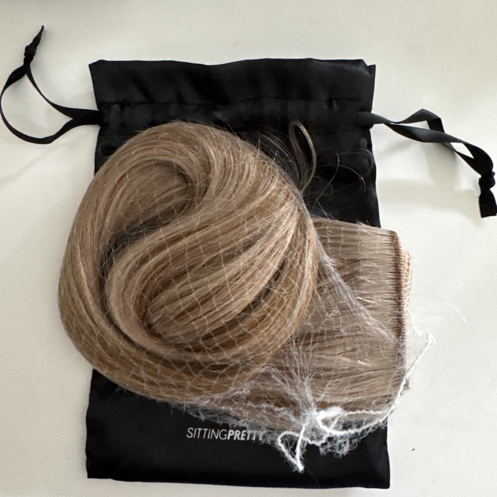 Sitting Pretty Halo Hair Extensions, Cool Blonde Blend 16″ Medium Density