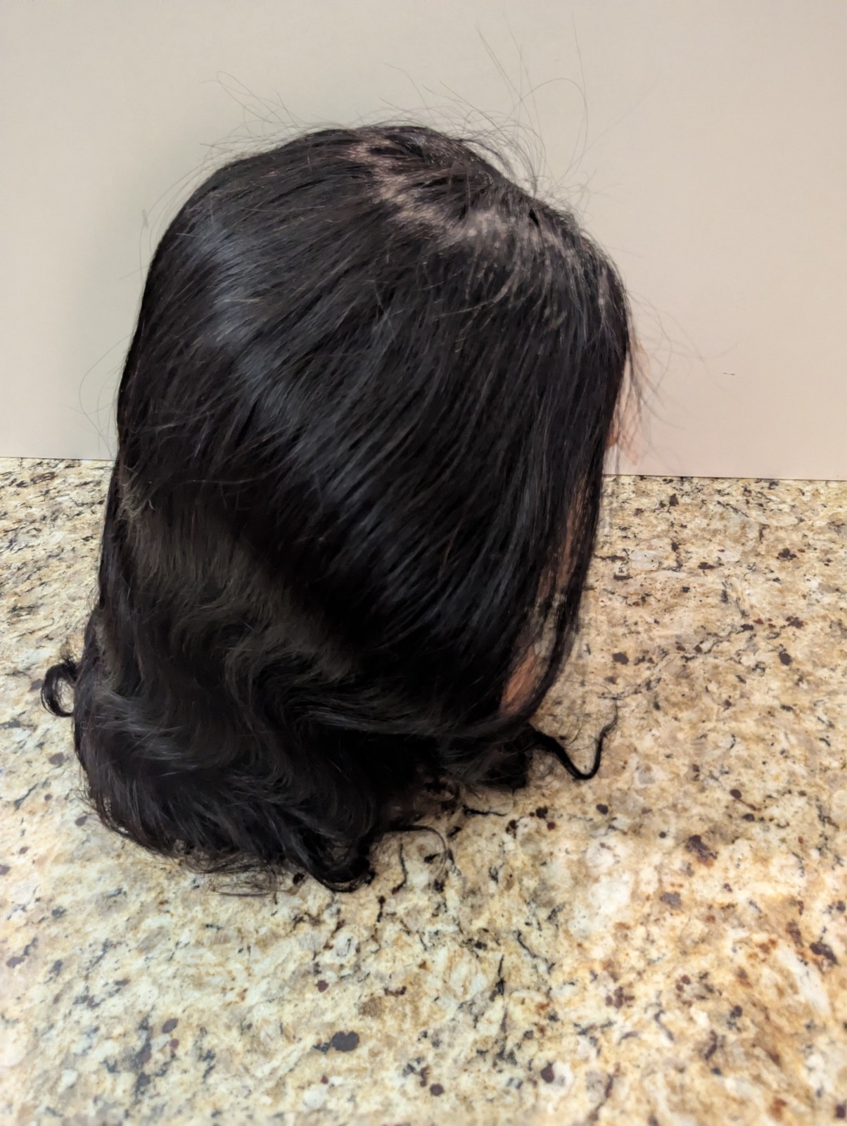 Women’s 12″ Hair Wig Wavy Natural Black