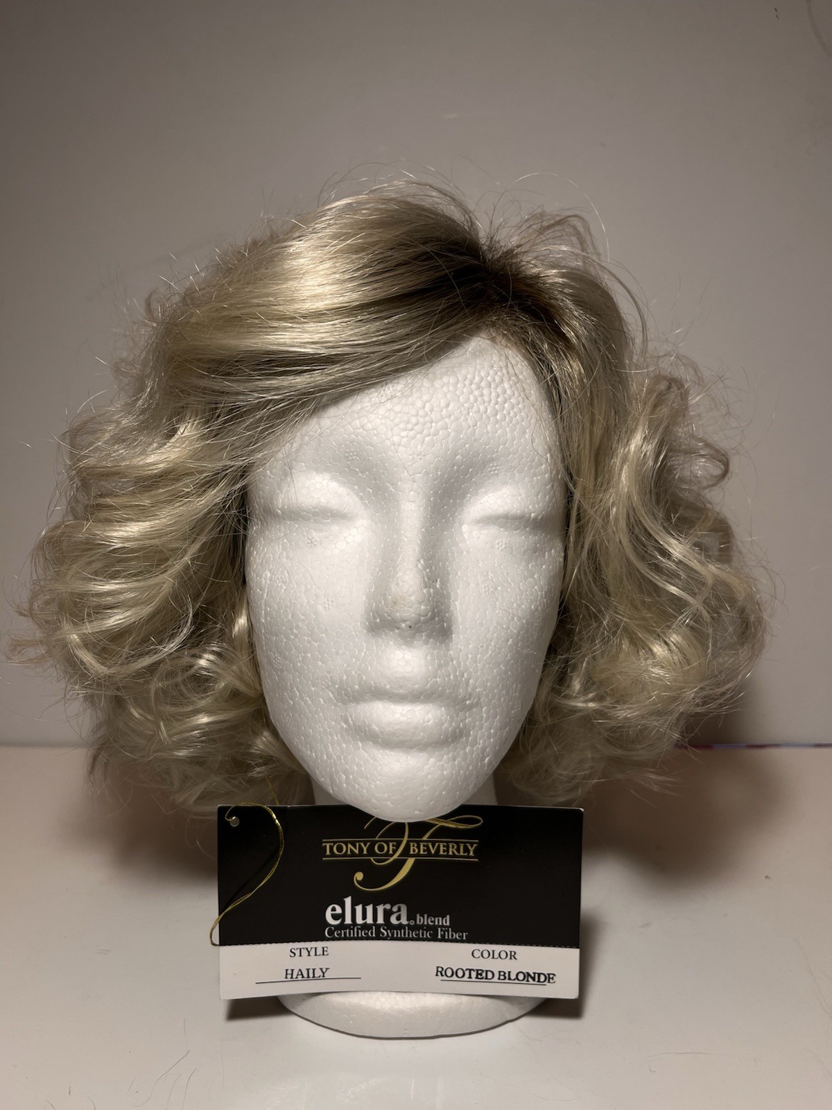 NWT Tony Of Beverly Haily Rooted Platinum Creamy Blonde Wig Lace Front