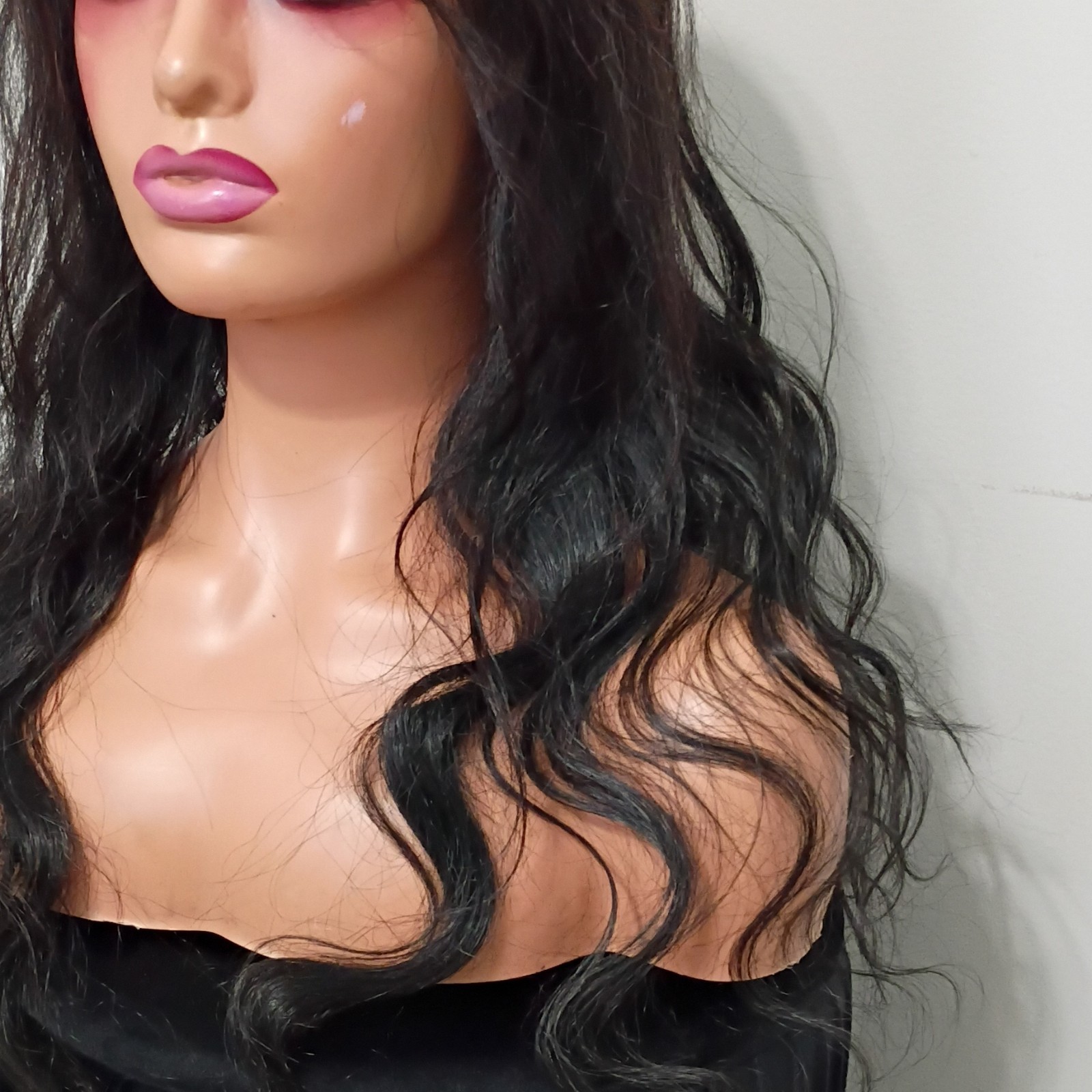 Black Wavy Lace Front Wig Free-Part Synthetic 21-30 in Wear & Go