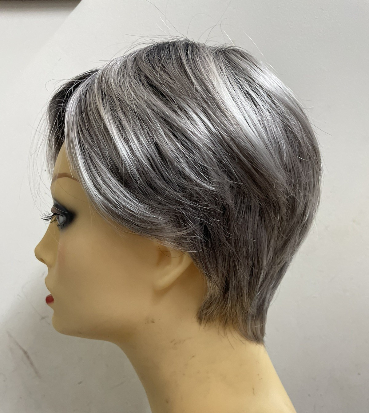 PETITE EASTON WIG Estetica -CHROME RT1B-MONOFILAMENT TOP-LACE FRONT