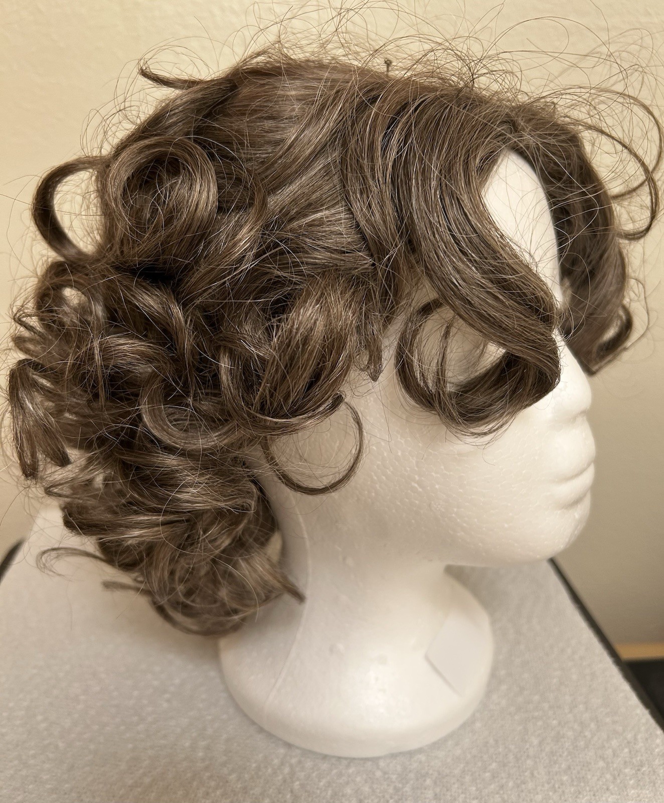 Medium Brown Curly Wig Hairpiece Curly Hair Style Medium Brown Curly Texture Wig