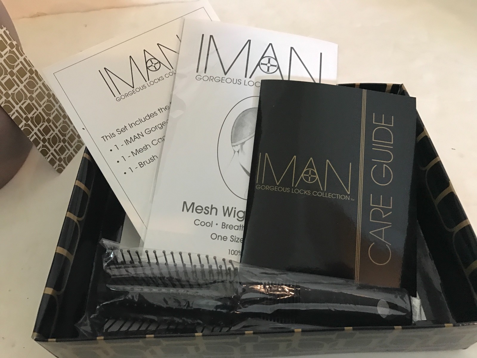 IMAN GORGEOUS LOCKS COLLECTION -“CHIC SHAG” WIG- HIGHLIGHTED BLONDE