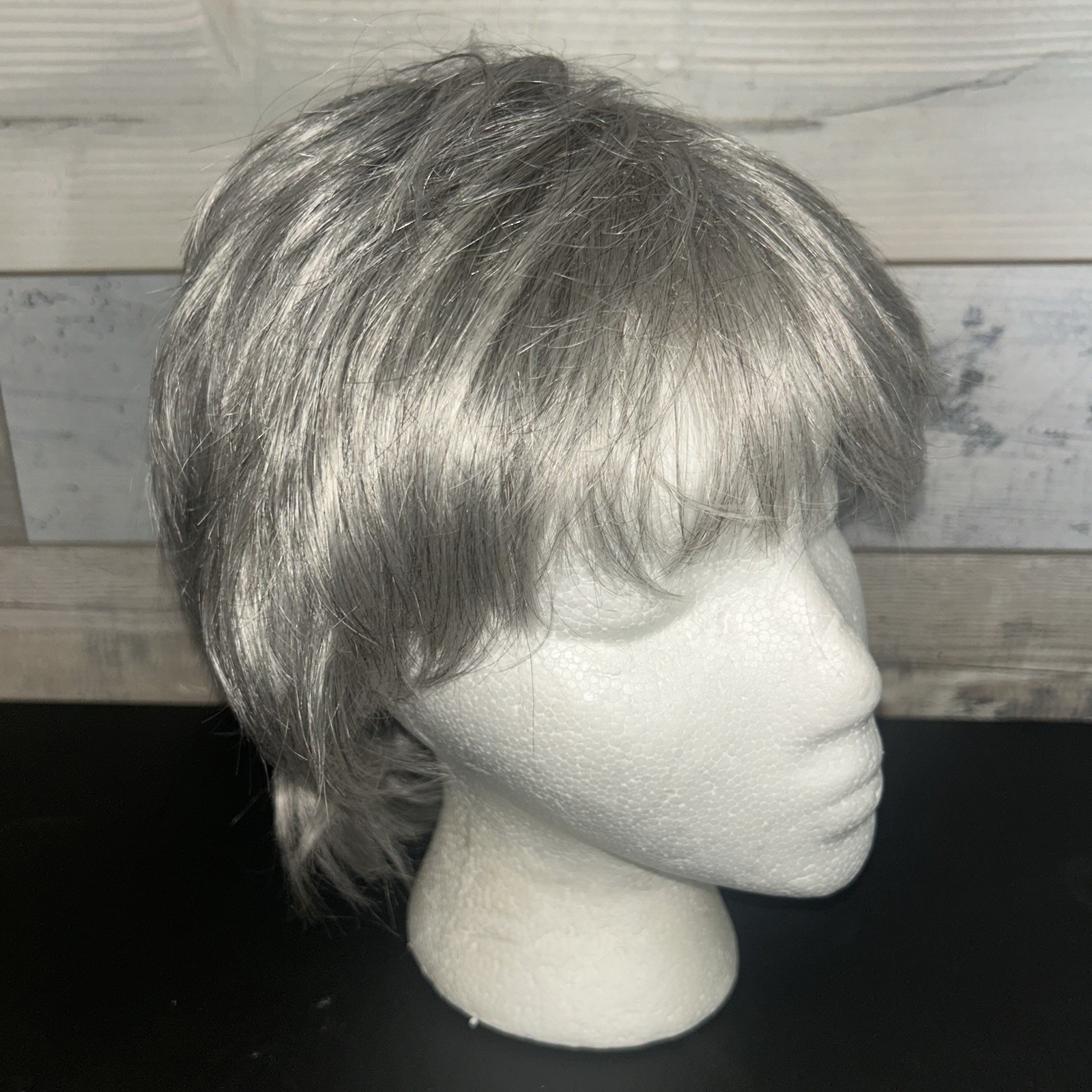 Set Of 6 Paula Young Wigs – Short Hair Average Size