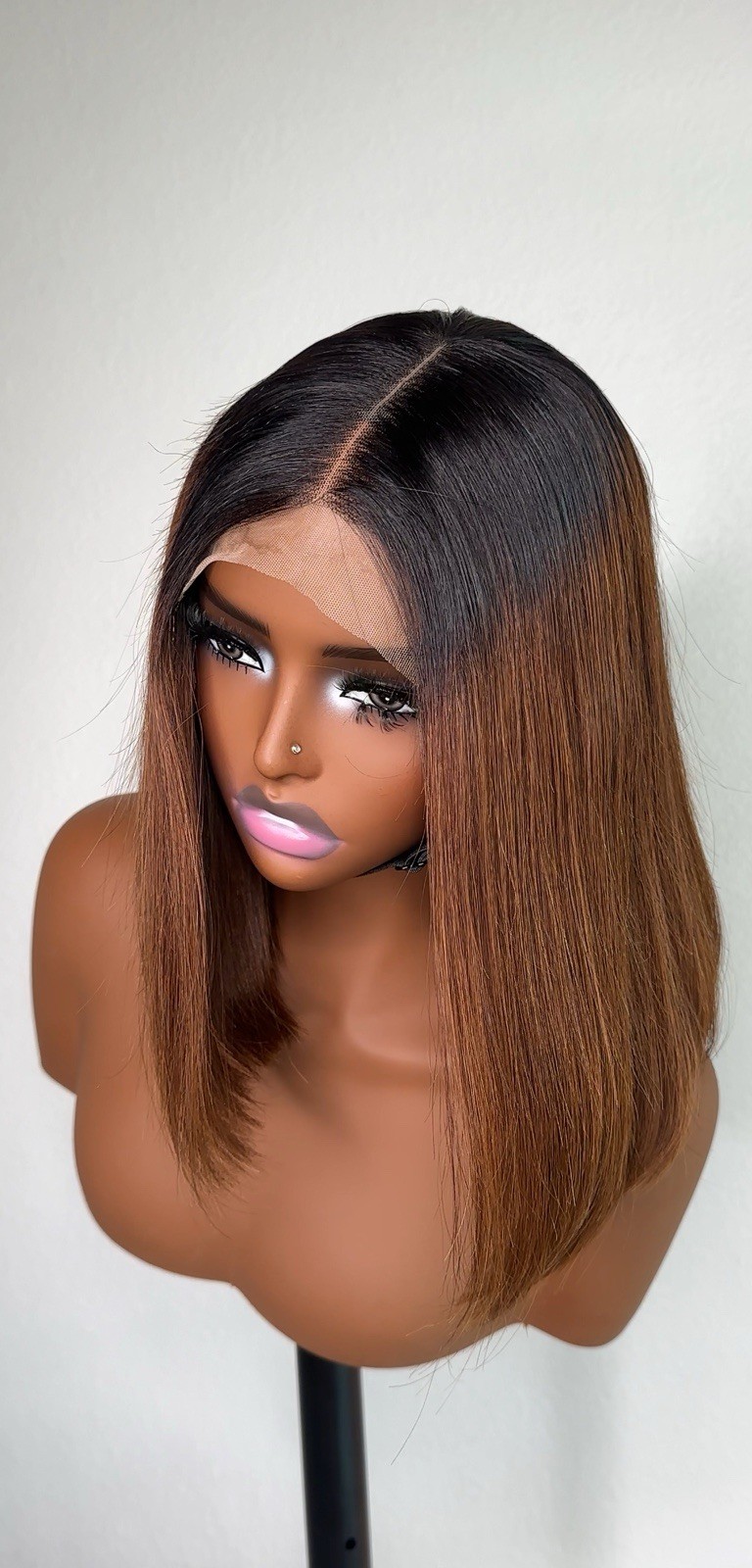 12” Human Hair Bob Wig 5×5 HD Lace Closure Wig Middle Part 1B/4 Brown Highlight