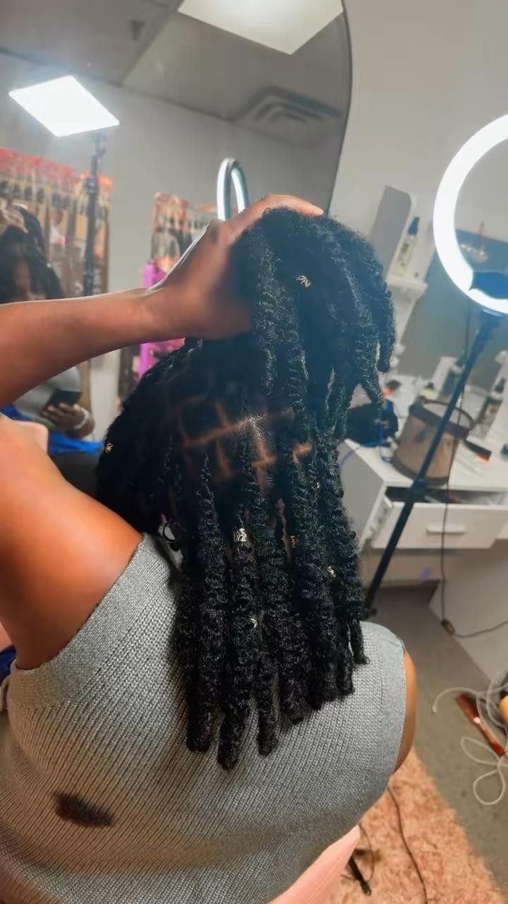 Beauty Elements Ghana Twist 3X Afro Twist Bulk Hair Extension 16″ 1B Pre-Stretc.
