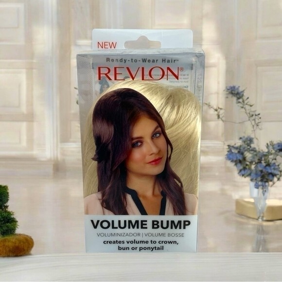 Revlon Volume Bump Hair Bun Blonde 8″-9″ Synthetic Hair Attachment NIB Comb