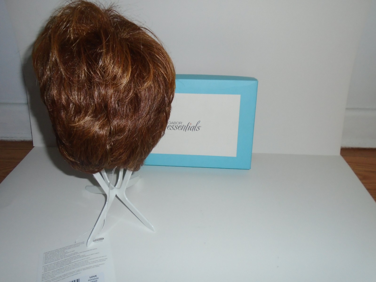Gabor Essentials Love Short Wig Medium Red #18E609 New In Box