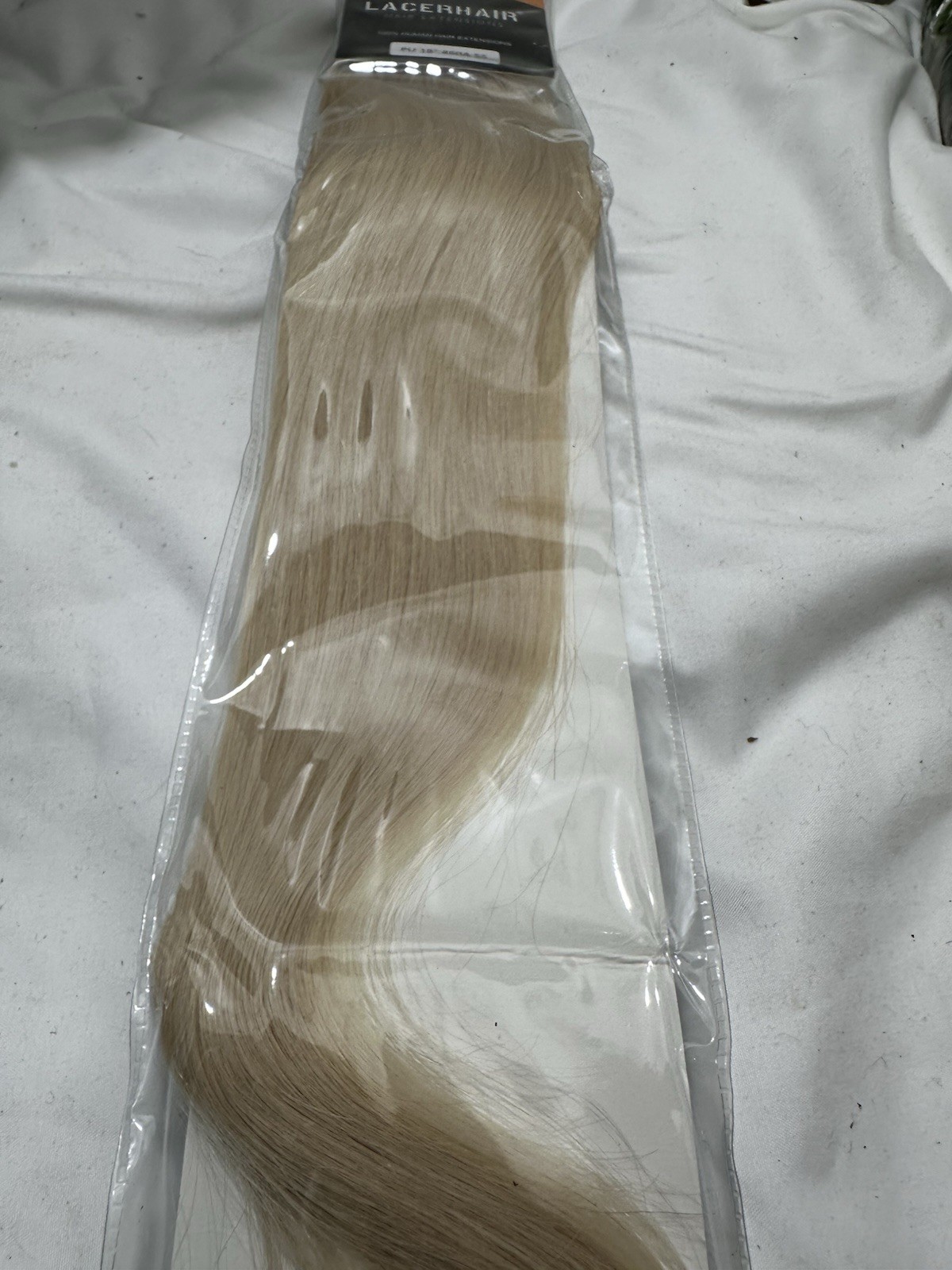 Lacerhair 18″ Clip in Dark Ash Blonde mixed with Platinum Blond P#18/60A SS
