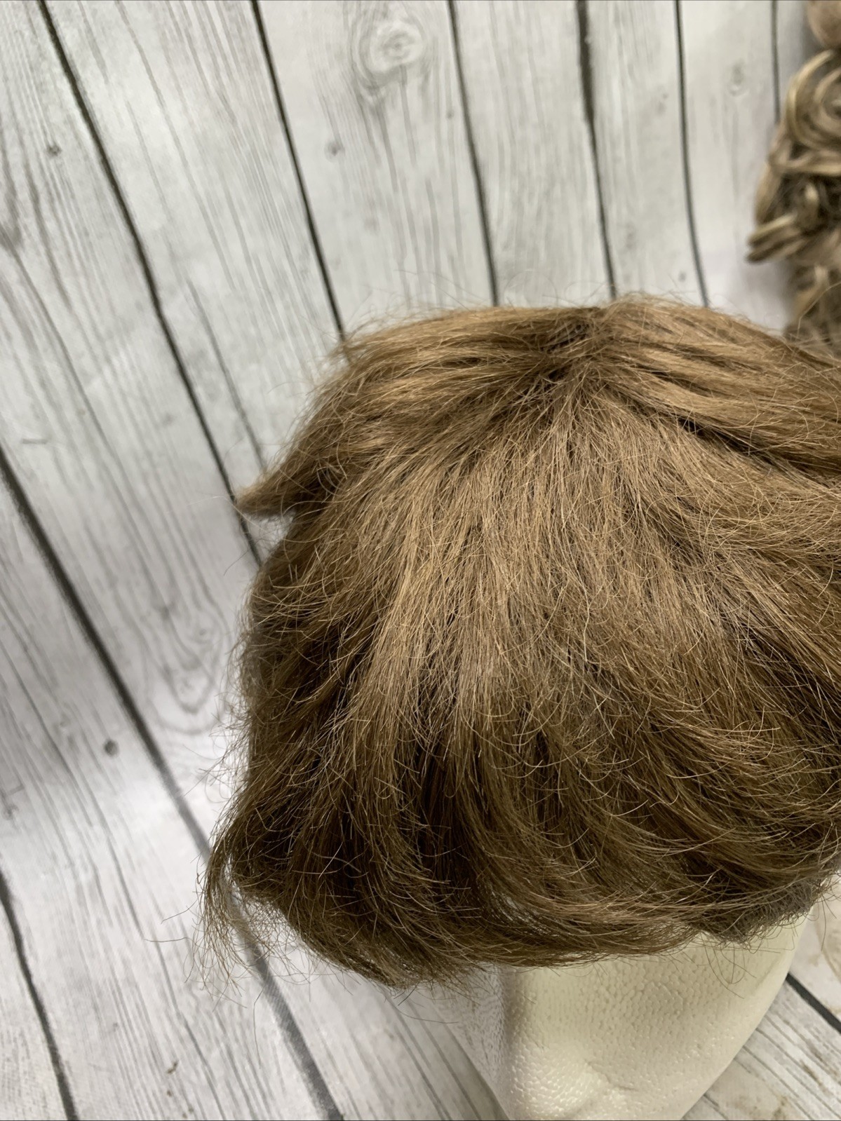 Elura Wig Brunette Short Hair 100% Modacrylic Short Brown