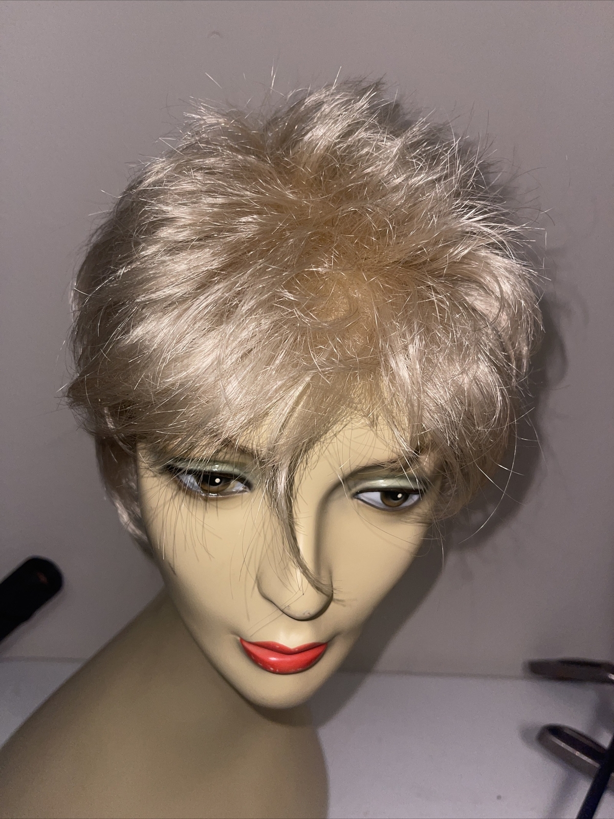 Aspen Bleach Blonde Short Pixie Wig