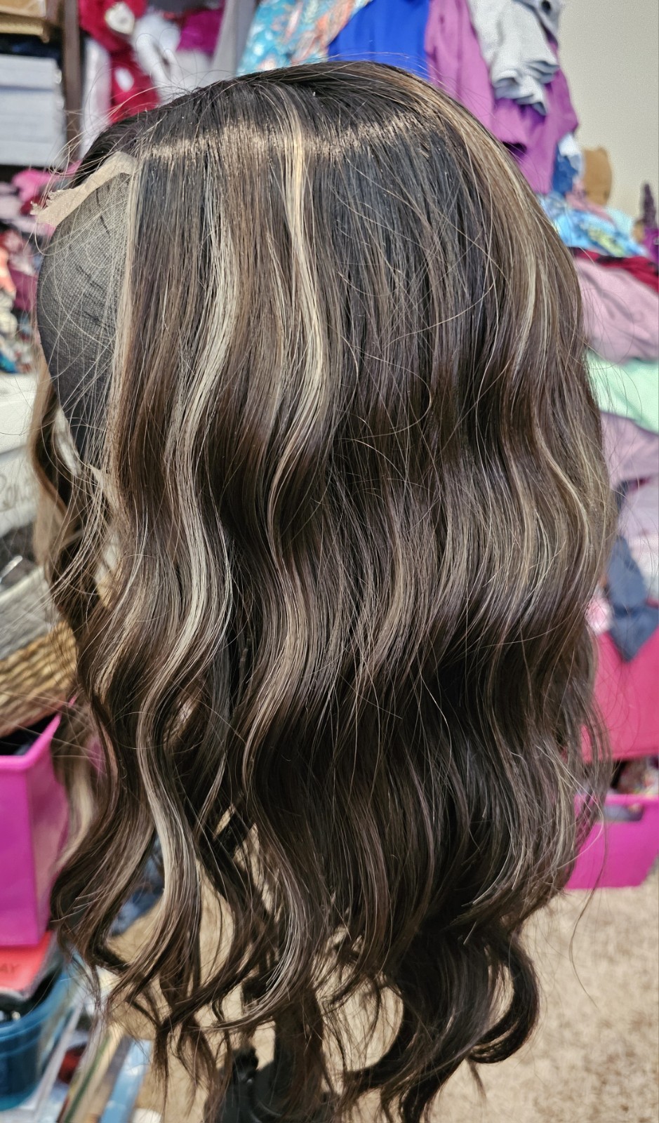Womens Beautiful Brunette With Money Pieces Water Wave Wig
