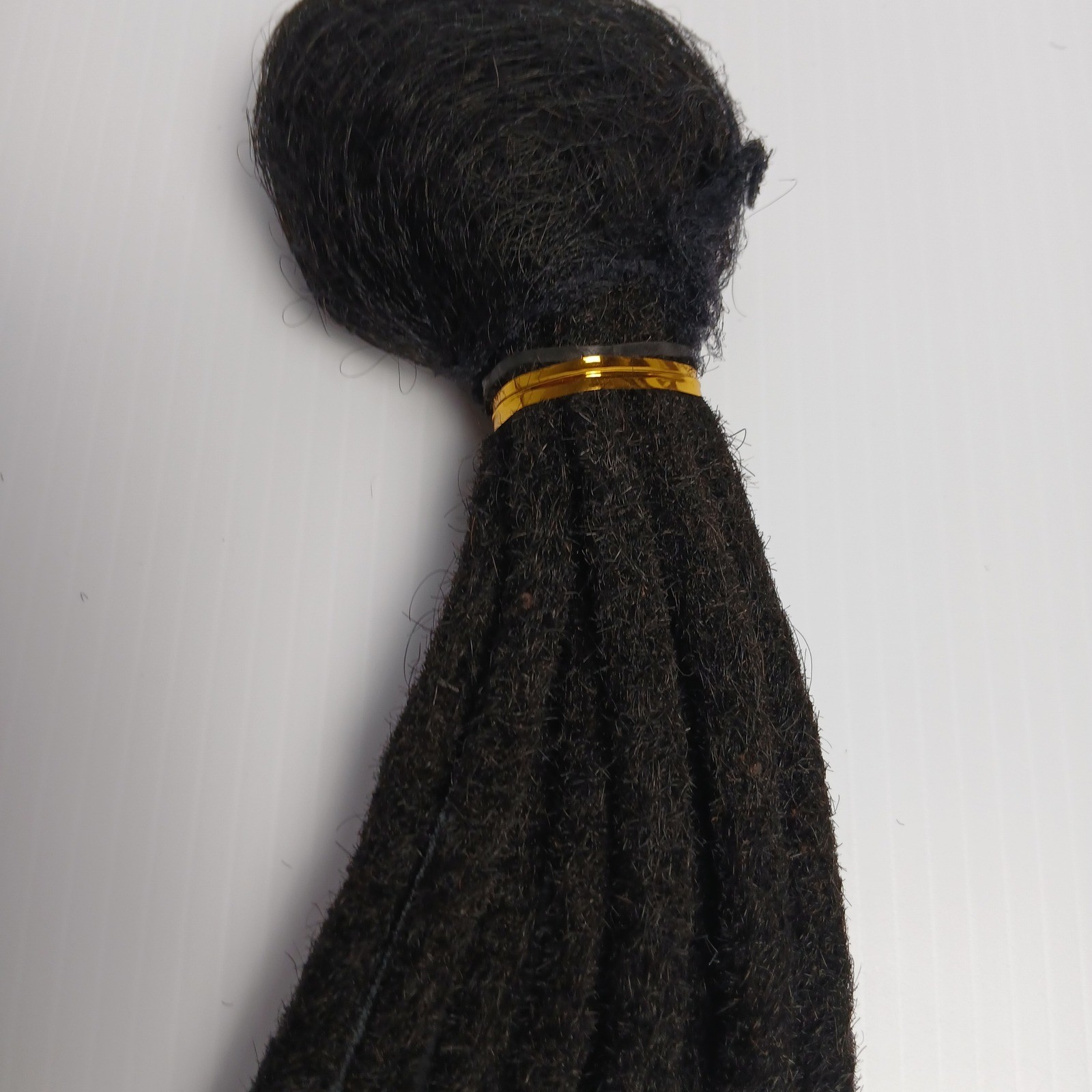 100% Human Hair Dreadlock Extensions 0.6cm Width 12 Inch 30 Strands Natural