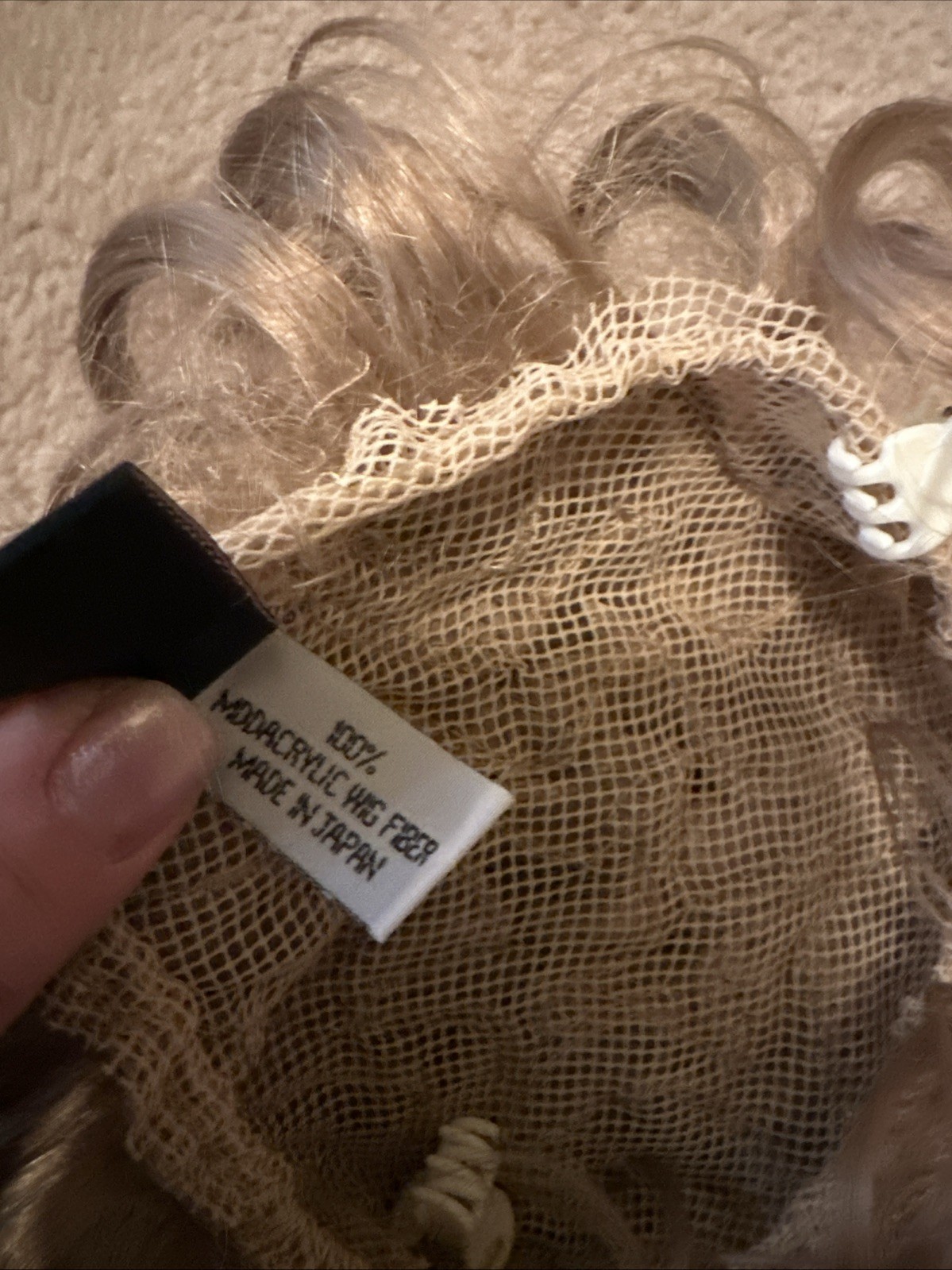 Hair Accesories by Wig America Mona Lisa Light brown, dance cheer
