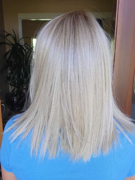 NEW IN BOX BELLE TRESS WIG CT-1012 CALABASAS MONO TOP in ALPINE CREAM R BLONDE