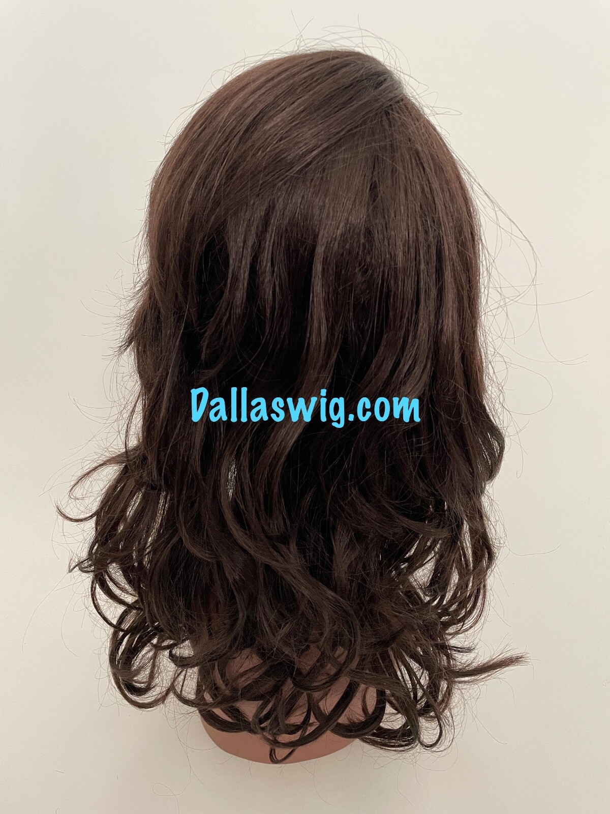 SALE Rodeo Zury Synthetic Layered Straight Full Coarse Texture Wavy Carolyn Wig