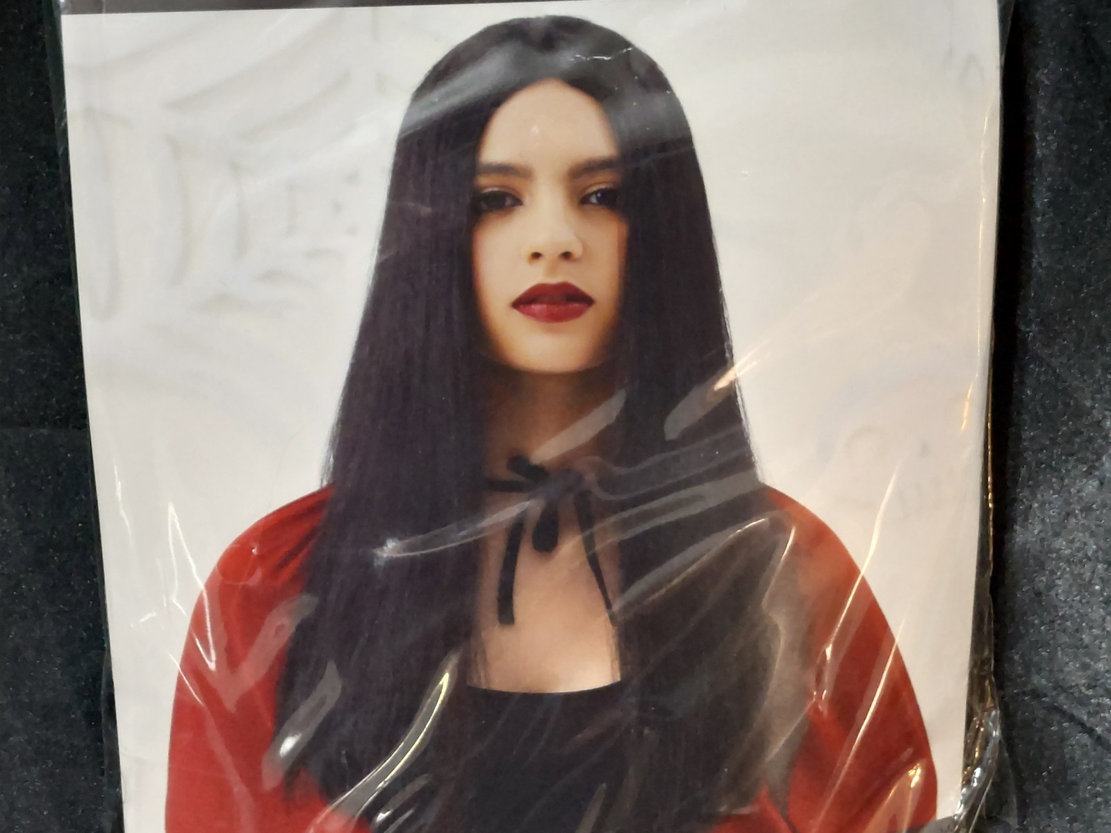 HAPPY HALLOWEEN LONG BLACK WIG – ONE SIZE FITS MOST – SEALED NEW IN BAG