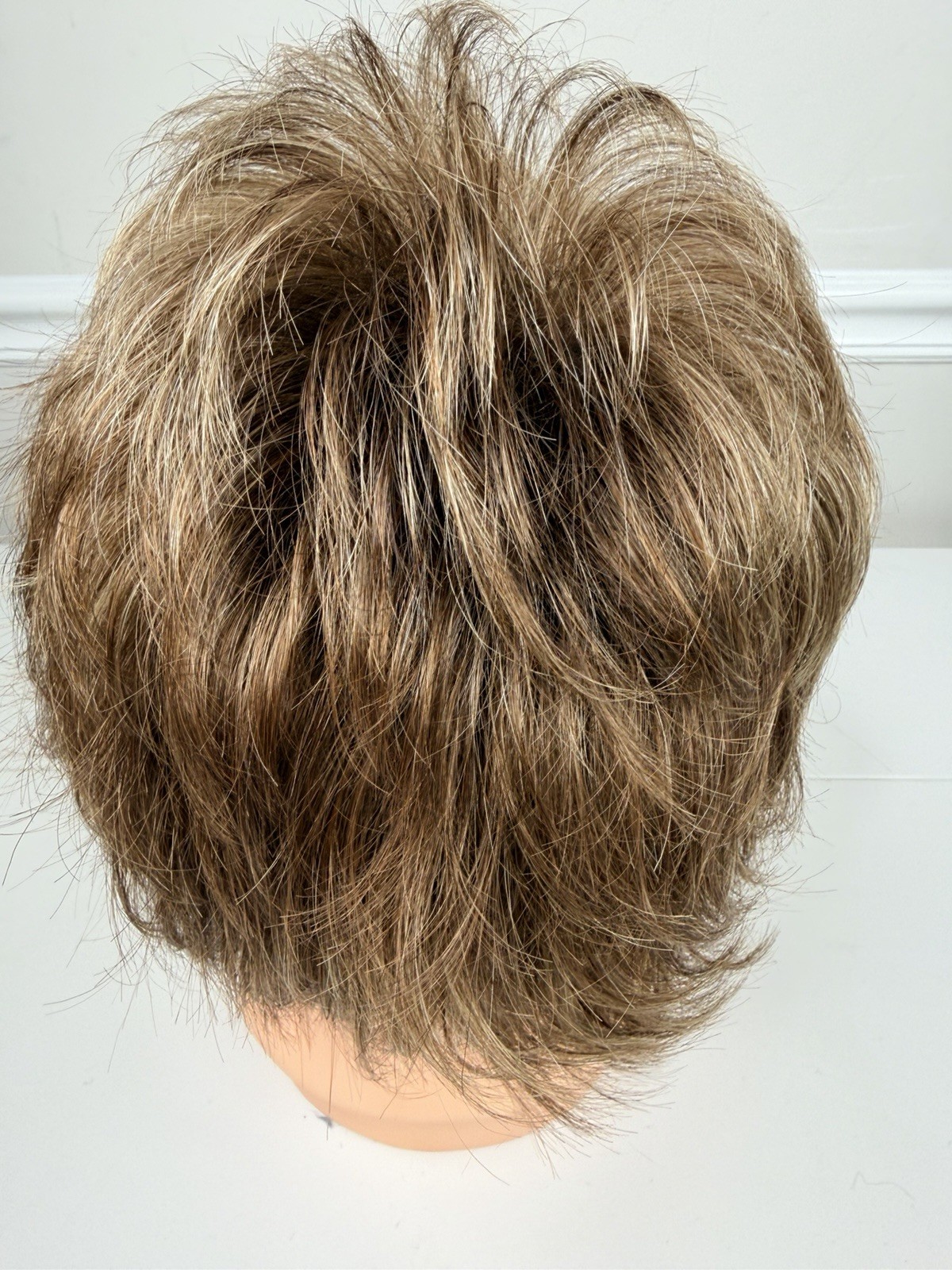 Gabor short cut Wig Average Cap brown highlights layered Women’s 48539 Flexlite