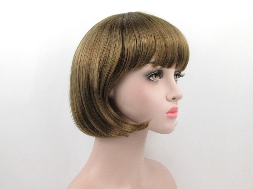 WOMENS SHORT CHIN-LENGTH STRAIGHT SLEEK BOB WIG W/ A WEFTED BACK PAGE BOY LOVELY