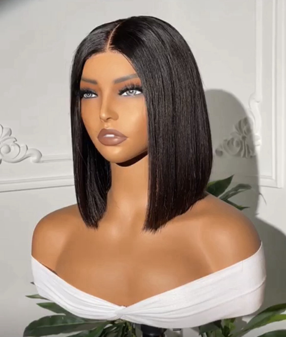 Straight Black Bob Wig Middle Part Natural Look for Women Adult