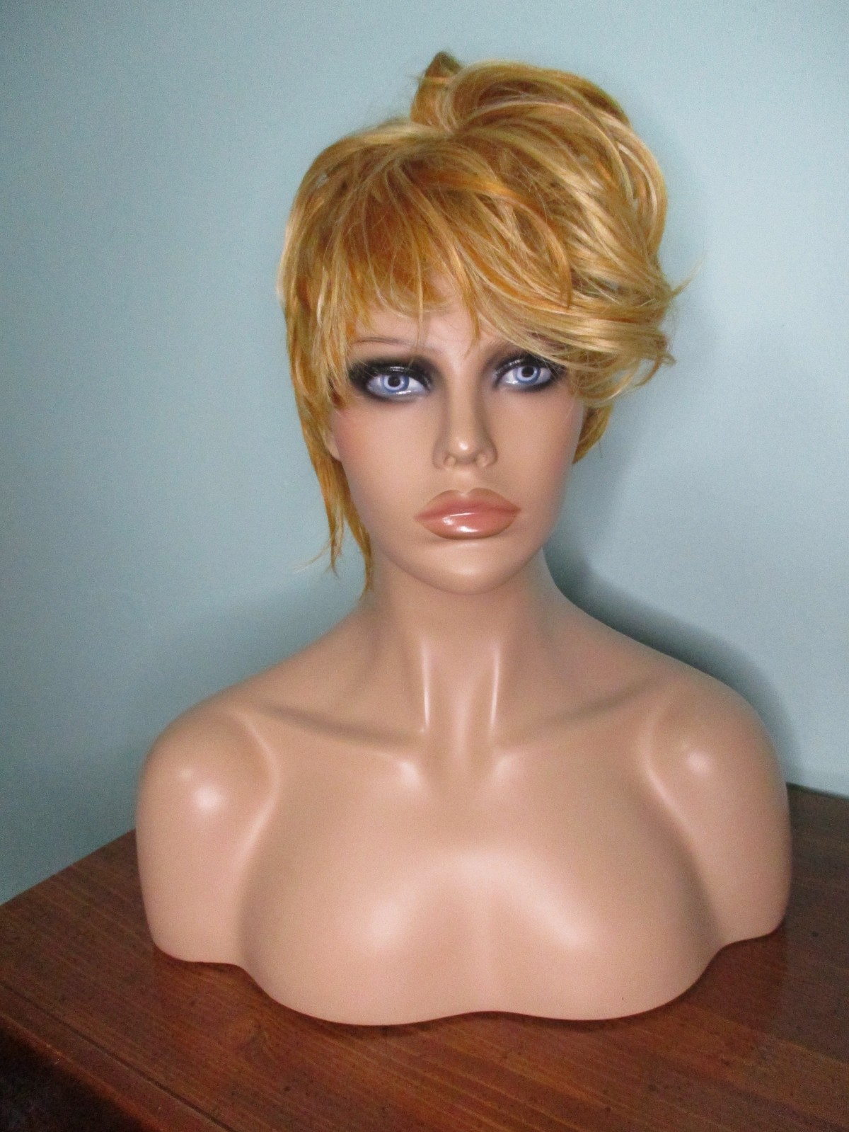 2″ – 6″ blonde asymmetrical pixie shrug swept WIG – VANESSA by FIFTH AVENUE