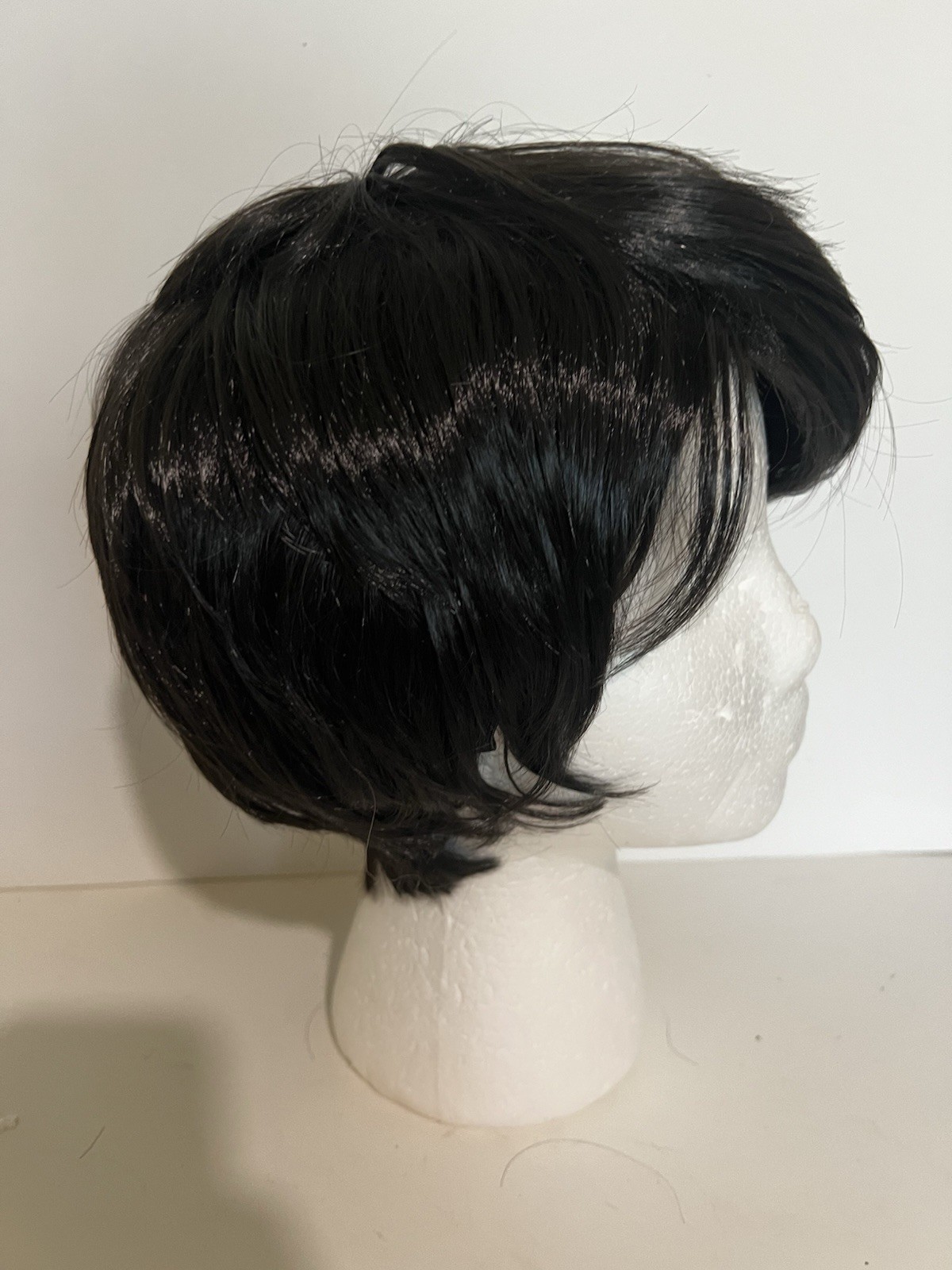 Women’s Short Straight Black Wig Soft Classic Cap Full Synthetic Natural Look
