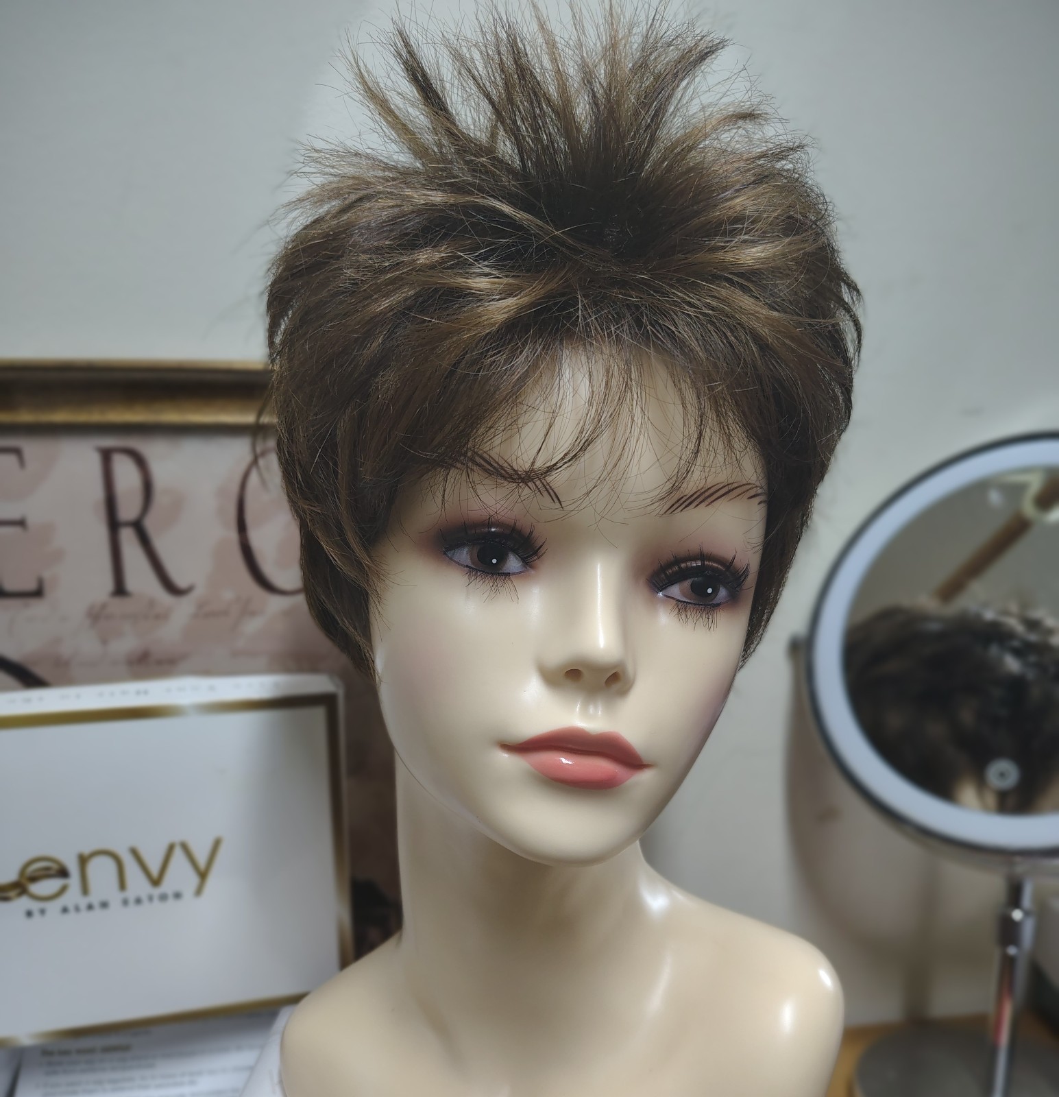 NWOT Envy Jacqueline Wig Petite Size Medium Brown 10 Short Pixie Open Top Cap