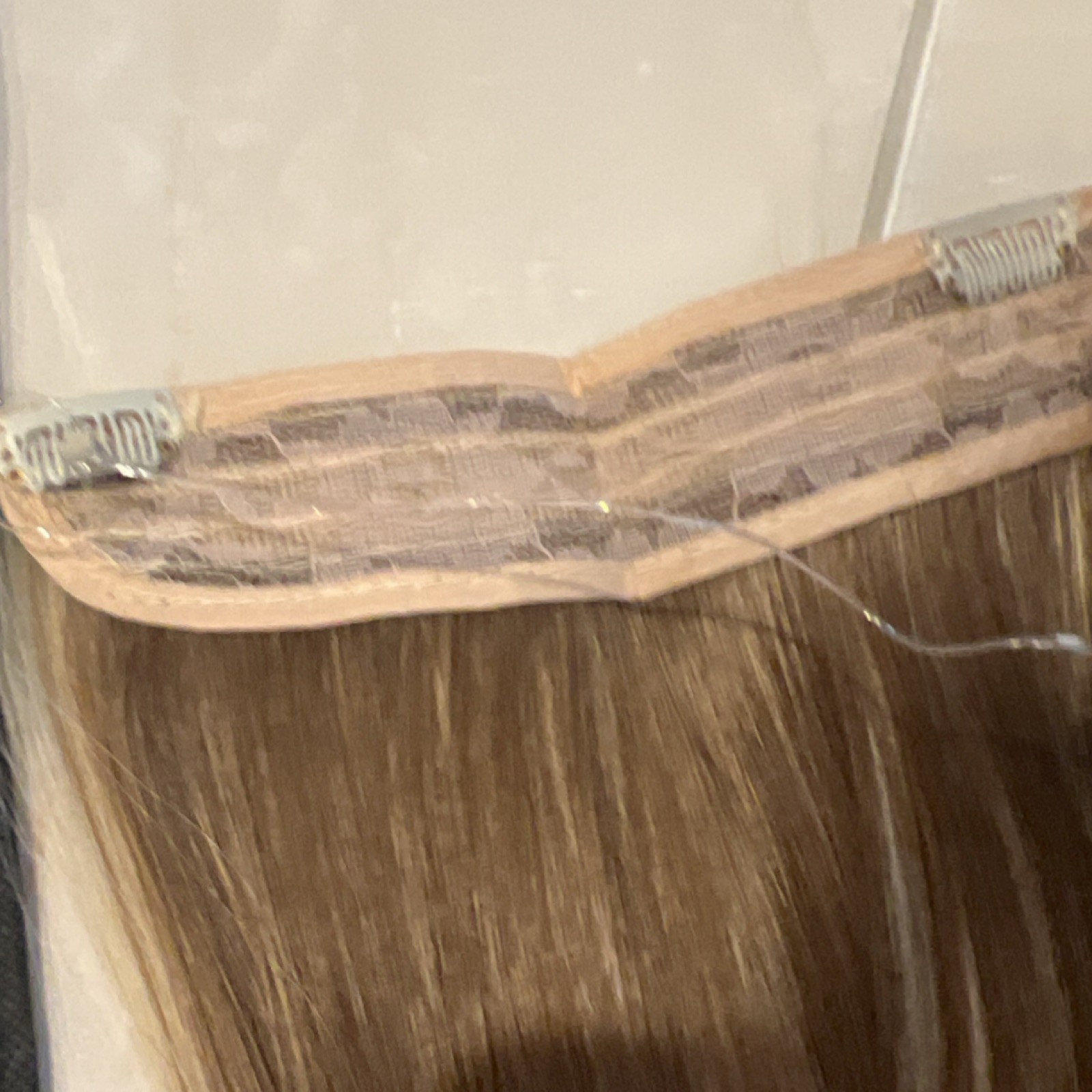 thathair. AM01 12″ Bahama Beige Clip-In Wavy Synthetic Hair Extension