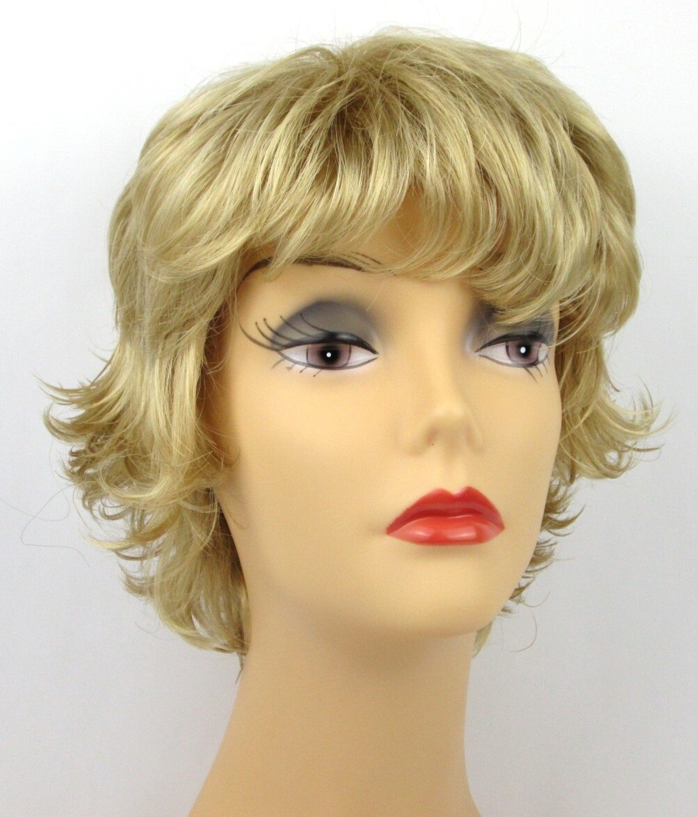 WOMENS SHORT STRAIGHT HAIR WIG TOUSLED LAYERS W/ FLIPPED ENDS & BANGS WINONA