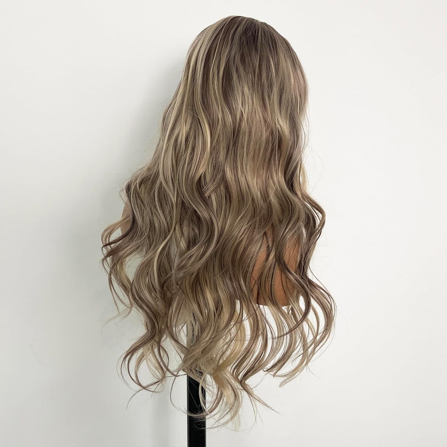 Ash Blonde Highlight Lace Front Wig 13×4 Glueless Wavy 24 Inch Ombre