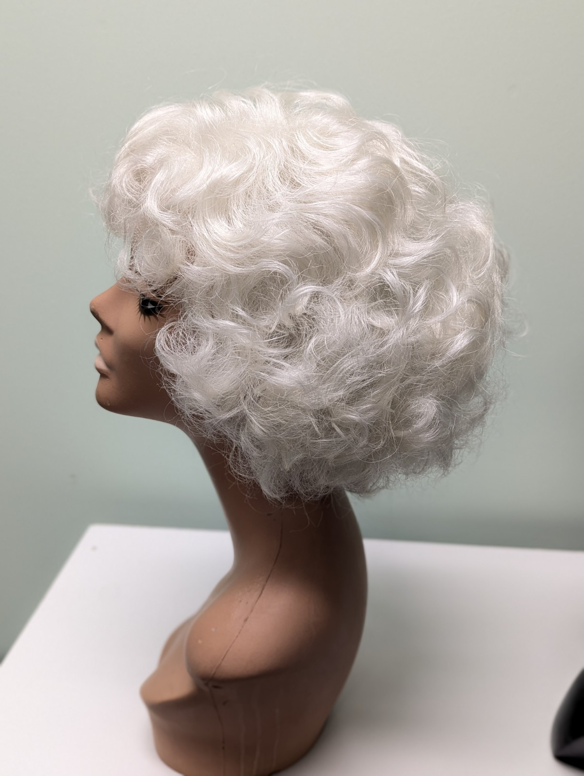 New Mrs. Claus Wig-Aspen Rachelle in Color #60M Pearl White