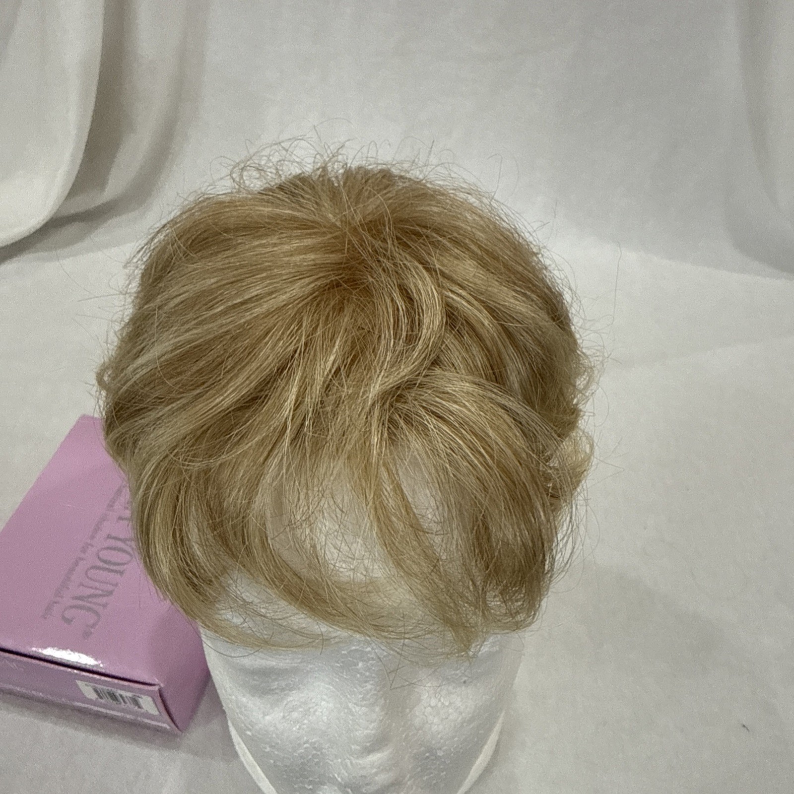 PAULA YOUNG SHEER TOUCH MODERATE A2710 TOPPER COLOR 14/88A WIGLET GOLDEN WHEAT