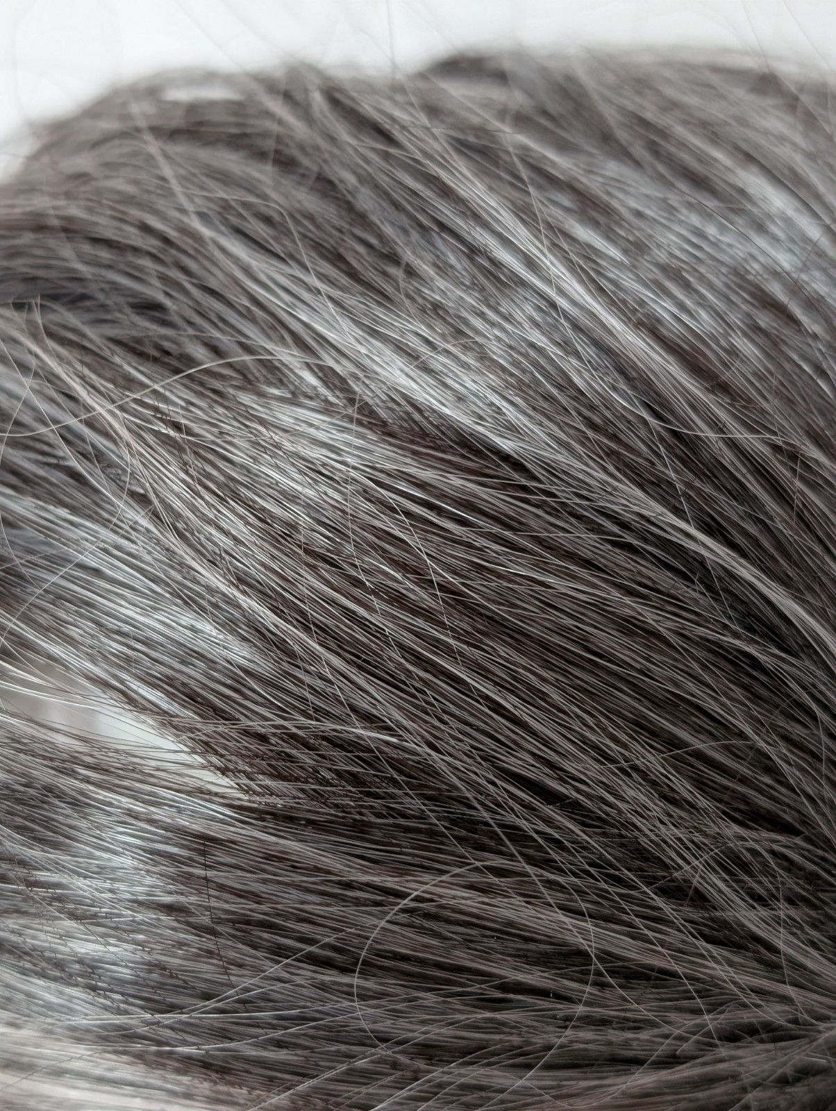 Women’s Medium Straight Wig – Salt & Pepper – Synthetic – Elastic Cap