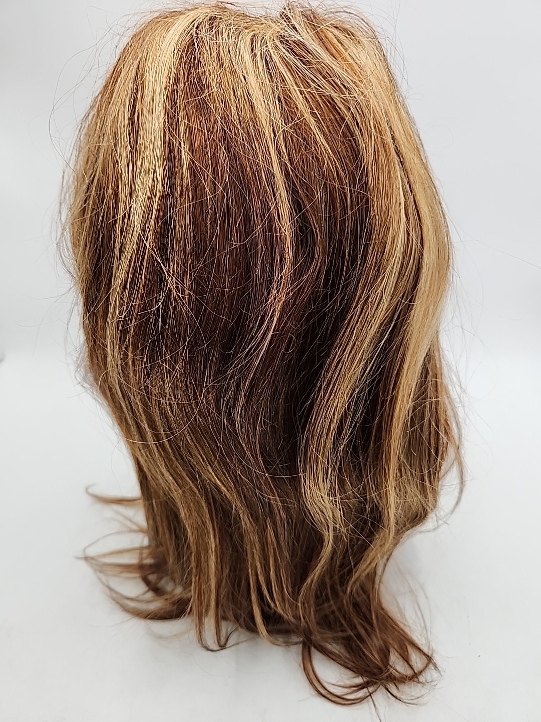 NEW Luvme Pre-Cut Lace 18″ 100% Human Hair Wig – DAMAGED BOX!!