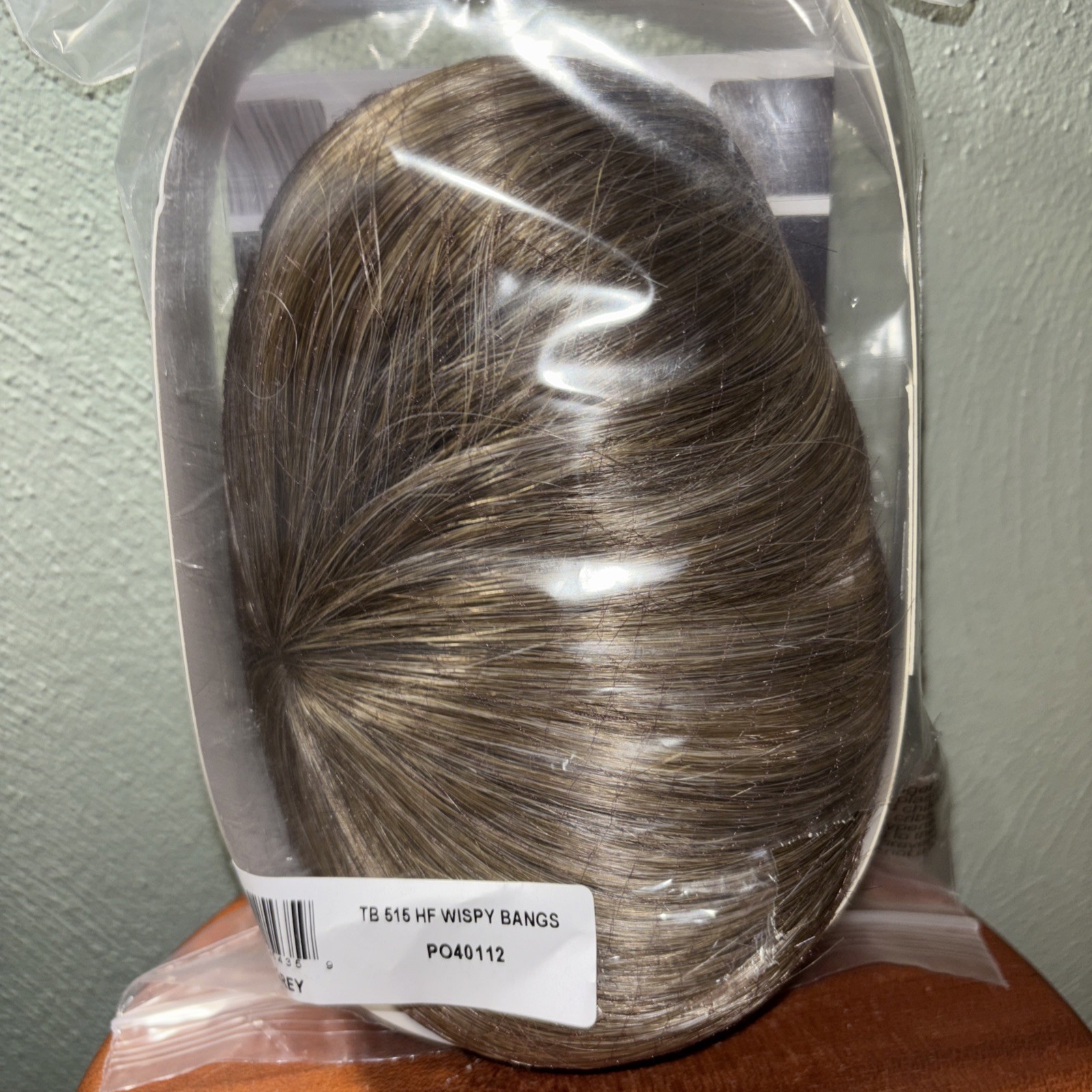 NEW Toni Brattin Fabulous Wig “Brown Gray” Wispy bangs